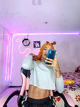 Violeta R  online show from 02/25/26, 09:03