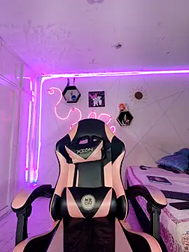 Violeta R  online show from 03/22/26, 06:04