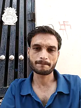 Beinghorny83 online show from 04/05/26, 03:57