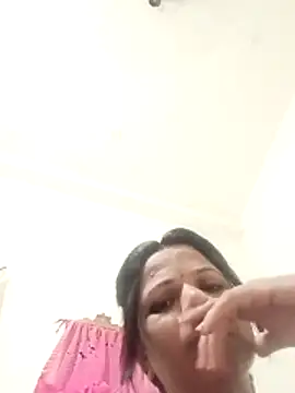 karishma Bhabhi online show from 04/16/26, 10:38