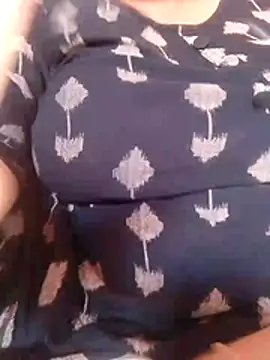 Snapshot of bigassnirali0049 chatting on 02/26/26, 09:53 bigassnirali0049 online show from 02/26/26, 09:53