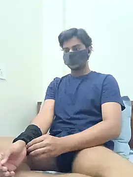 notanerd22 online show from 04/18/26, 07:40