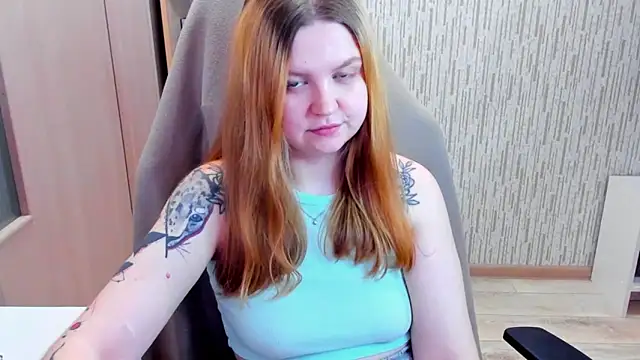 AnitaXVine online show from 03/25/26, 02:49