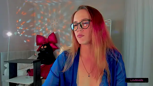 she wolf online show from 02/19/26, 01:08