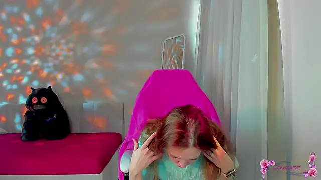 she wolf online show from 03/28/26, 04:24