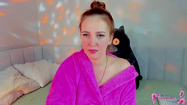 she wolf online show from 03/25/26, 03:55