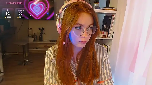 Snapshot of GhostLane chatting on 02/20/26, 11:34 GhostLane online show from 02/20/26, 11:34