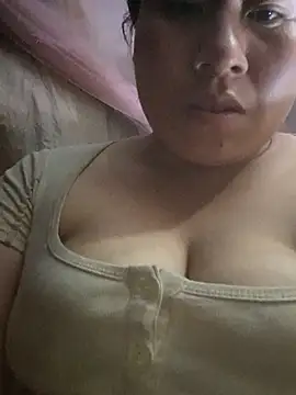 plump-bums online show from 02/18/26, 01:40