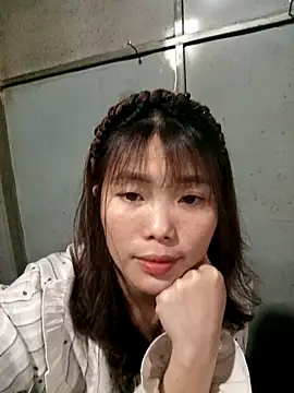 Girl-crazy1 online show from 03/07/26, 02:00