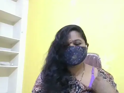 anu-reddyy online show from 03/20/26, 04:13