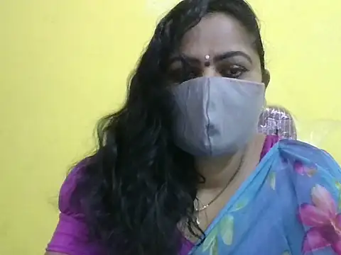 anu-reddyy online show from 04/01/26, 05:53