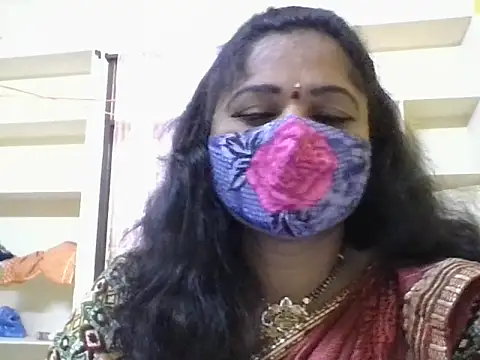 anu-reddyy online show from 03/17/26, 04:04