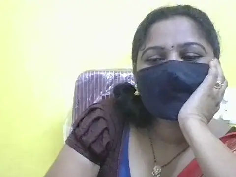 anu-reddyy online show from 06/22/26, 03:36