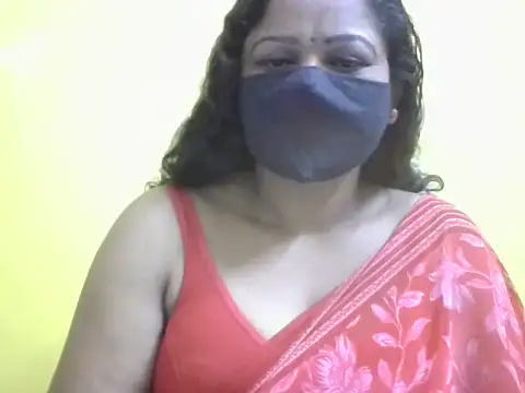 anu-reddyy online show from 07/24/26, 12:50