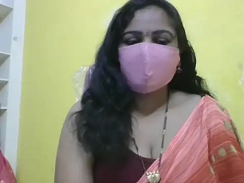 anu-reddyy online show from 05/04/26, 04:05