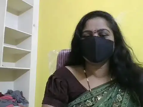 anu-reddyy online show from 04/21/26, 10:11