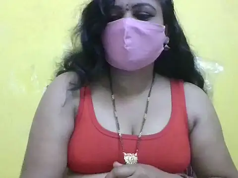 anu-reddyy online show from 05/11/26, 04:03