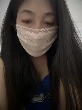 YaoYao-97 online show from 03/17/26, 02:31