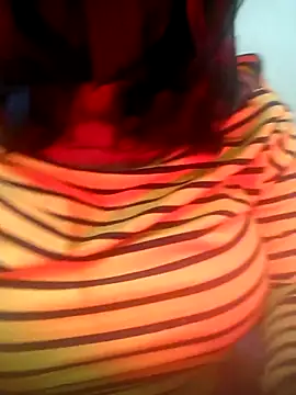 Snapshot of ina-22 chatting on 02/16/26, 10:25 ina-22 online show from 02/16/26, 10:25