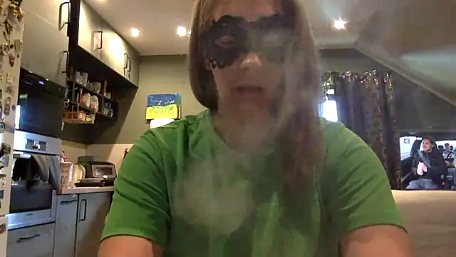 Snapshot of czarnula8 chatting on 06/14/26, 12:39 czarnula8 online show from 06/14/26, 12:39