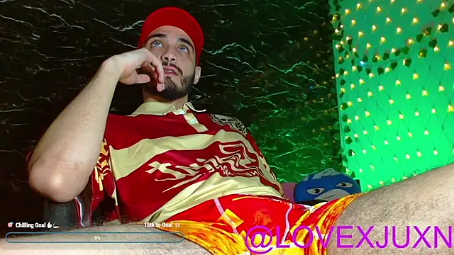 LovexJuxn8 online show from 05/28/26, 03:14