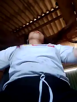 Snapshot of bany-lee chatting on 03/01/26, 07:30 bany-lee online show from 03/01/26, 07:30