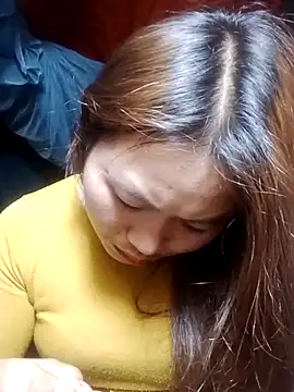 Snapshot of bany-lee chatting on 02/18/26, 01:47 bany-lee online show from 02/18/26, 01:47