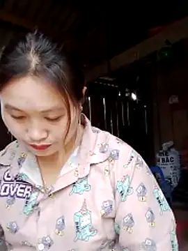 bany-lee online show from 04/20/26, 02:14