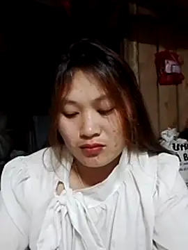 bany-lee online show from 04/22/26, 01:40