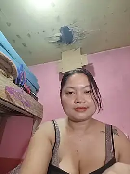 Snapshot of sweety_pie18 chatting on 02/24/26, 01:50 sweety pie18 online show from 02/24/26, 01:50