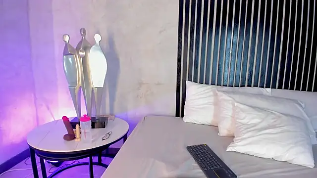 melodyphillips 2  online show from 03/27/26, 08:26