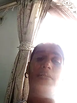 Baby P online show from 04/02/26, 10:33