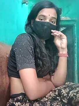 Desi Couple P online show from 04/06/26, 01:56