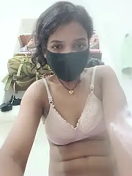 Snapshot of Desi_Couple_P chatting on 07/13/26, 03:55 Desi Couple P online show from 07/13/26, 03:55