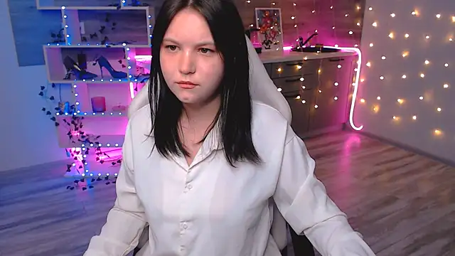 lily milleerr online show from 02/27/26, 06:30