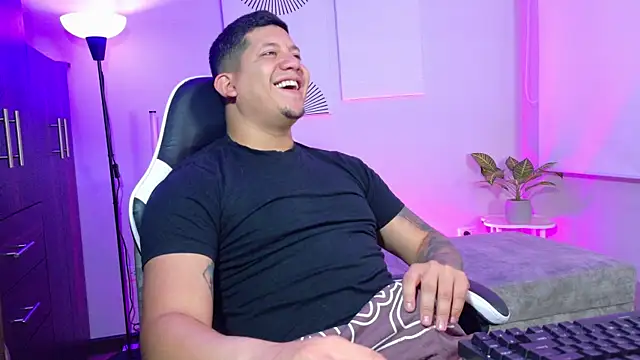  robertobaggioo online show from 07/17/26, 12:24
