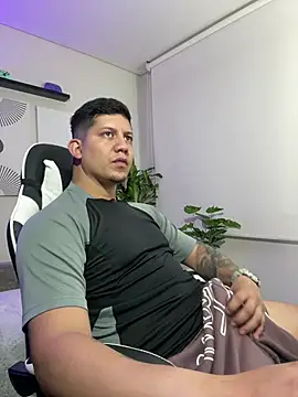  robertobaggioo online show from 02/19/26, 12:35