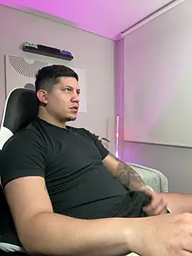  robertobaggioo online show from 03/22/26, 12:18