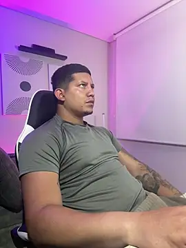  robertobaggioo online show from 04/29/26, 12:53