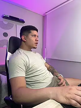  robertobaggioo online show from 03/20/26, 12:39