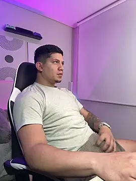  robertobaggioo online show from 03/21/26, 12:20