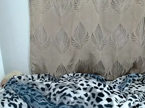 BootyCaramelxx online show from 02/14/26, 01:39