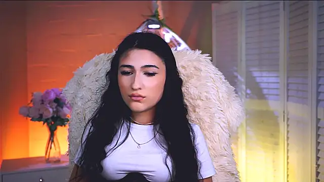 Snapshot of TerezaRobinson chatting on 02/18/26, 11:17 TerezaRobinson online show from 02/18/26, 11:17