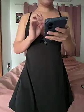 Snapshot of LissPerolaa chatting on 05/18/26, 10:42 LissPerolaa online show from 05/18/26, 10:42
