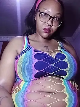 ShantelBootyBoobs online show from 06/23/26, 05:05