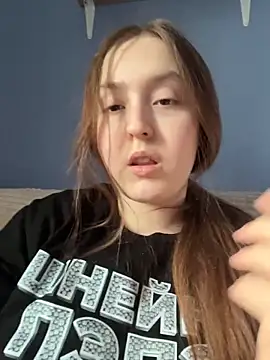 Snapshot of LixuryBaby chatting on 02/18/26, 12:12 LixuryBaby online show from 02/18/26, 12:12