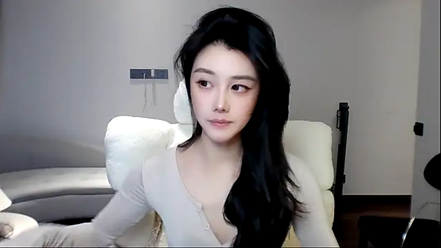 MedeLineayr online show from 03/14/26, 05:19