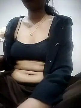 Snapshot of RUHI-24 chatting on 02/27/26, 07:24 RUHI-24 online show from 02/27/26, 07:24