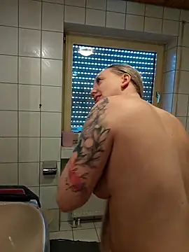 Snapshot of Milas_Dreams_Dauergeil chatting on 02/16/26, 11:31 Milas Dreams Dauergeil online show from 02/16/26, 11:31