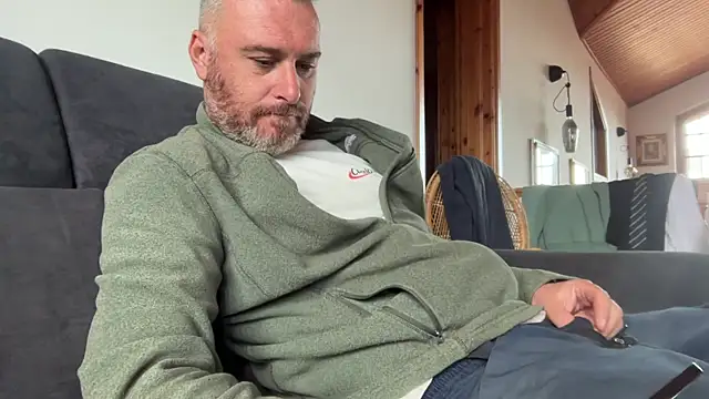 marcovik1 online show from 03/20/26, 11:44